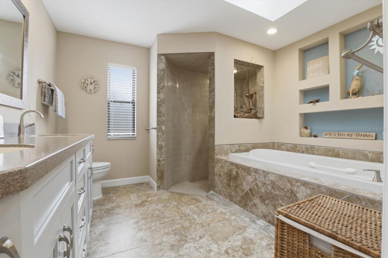 66 N Canal Drive, Palm Harbor, FL 34684 Photo