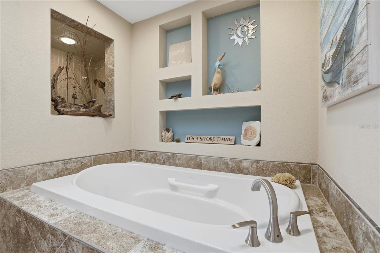 66 N Canal Drive, Palm Harbor, FL 34684 Photo