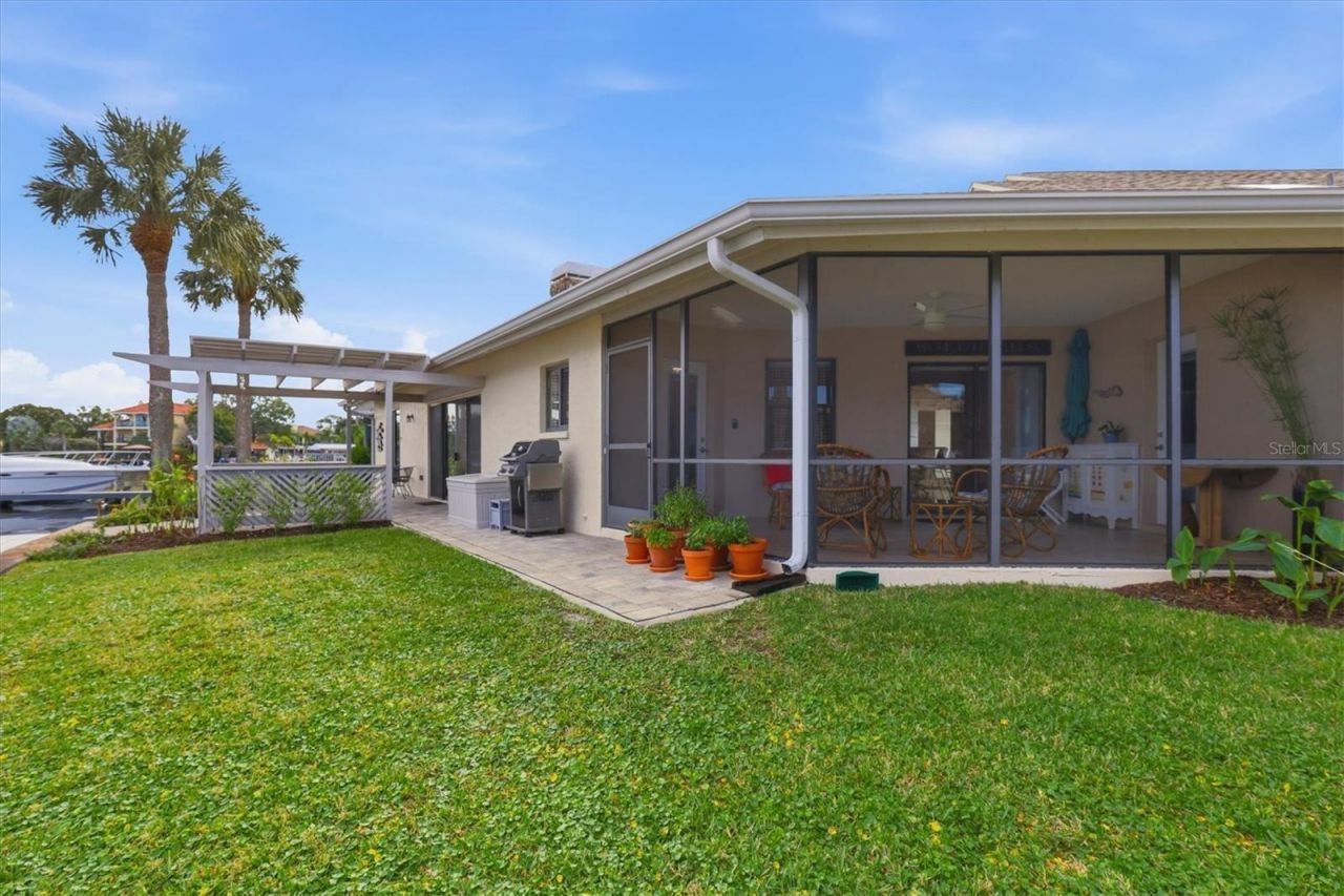 66 N Canal Drive, Palm Harbor, FL 34684 Photo