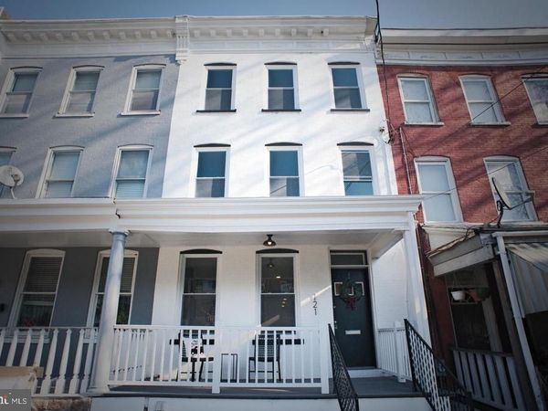 121 S MARSHALL STREET, LANCASTER, PA 17602