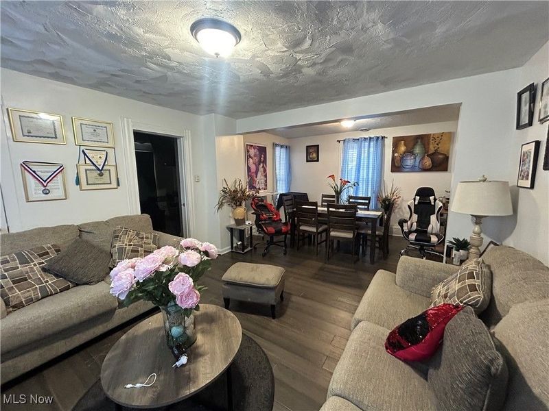 2710 Althen Avenue, Cleveland, OH 44109 Photo 14