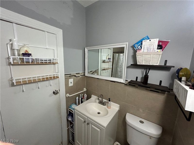 2710 Althen Avenue, Cleveland, OH 44109 Photo 18