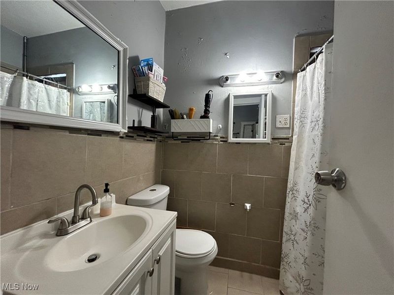 2710 Althen Avenue, Cleveland, OH 44109 Photo 19