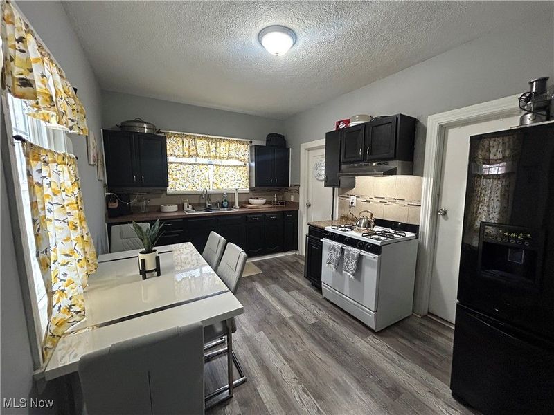 2710 Althen Avenue, Cleveland, OH 44109 Photo 21