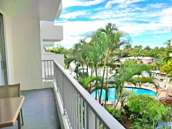 1421 S Ocean Boulevard, Unit 301, Pompano Beach, FL 33062