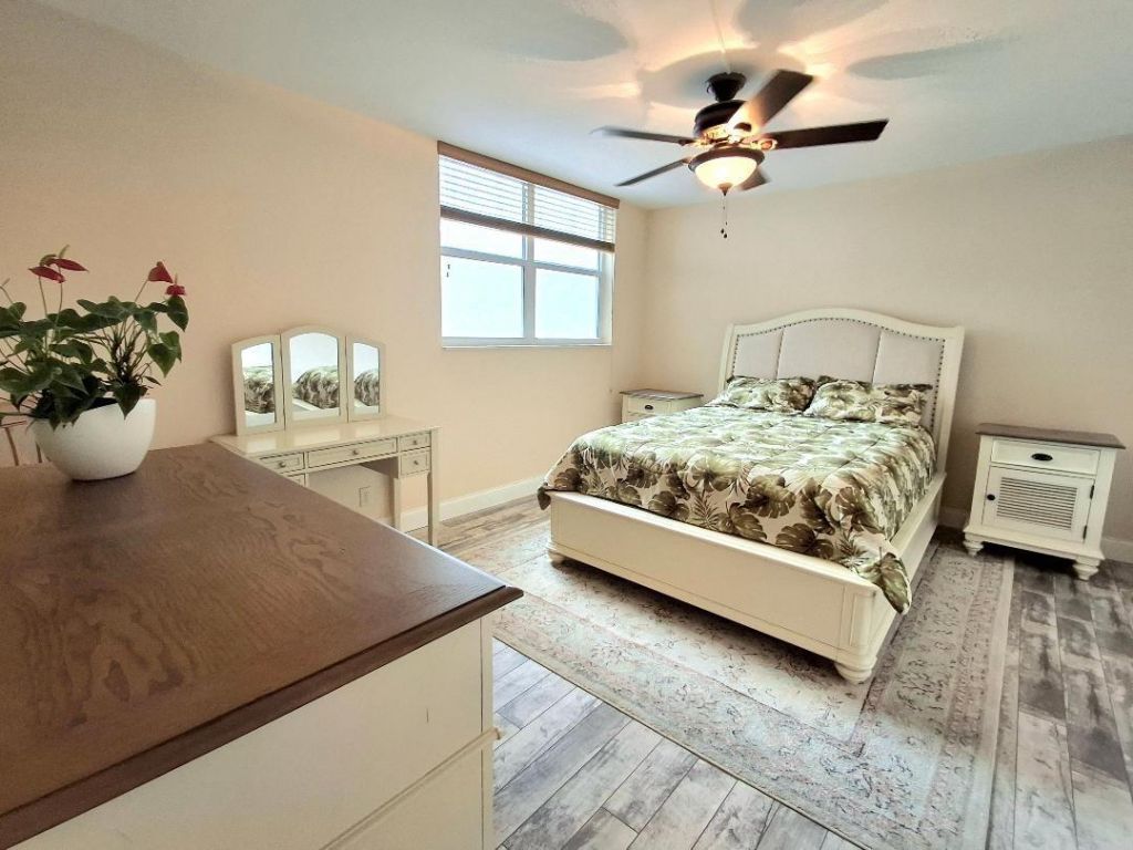1421 S Ocean Boulevard, Unit 301, Pompano Beach, FL 33062 Photo