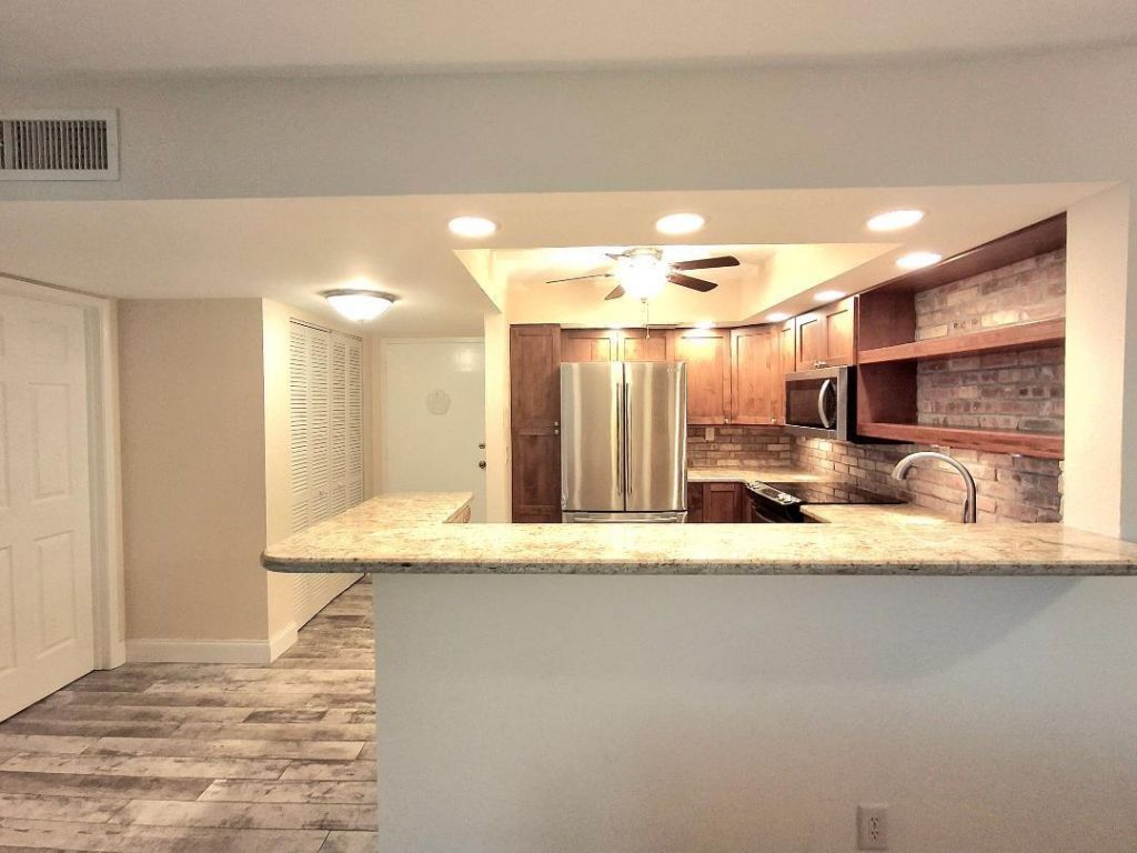 1421 S Ocean Boulevard, Unit 301, Pompano Beach, FL 33062 Photo