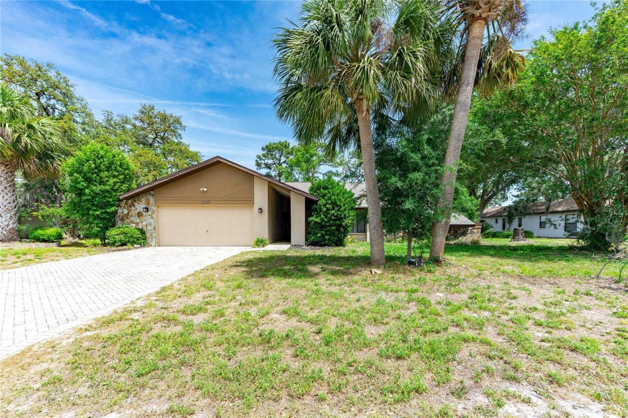 5298 Florentine Court, Spring Hill, FL 34608 Main Photo