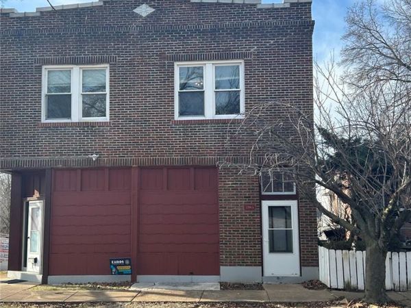 3700 Osceola Street, St Louis, MO 63116