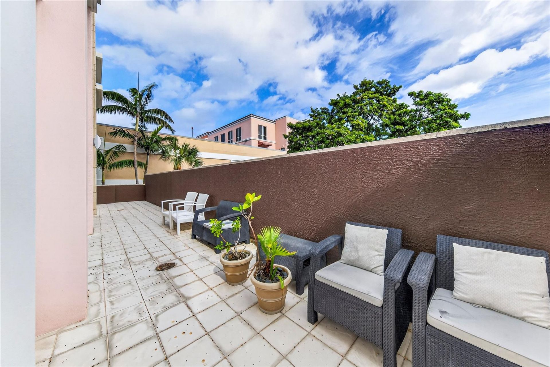 455 E Palmetto Park Road, Unit 2E, Boca Raton, FL 33432 Photo