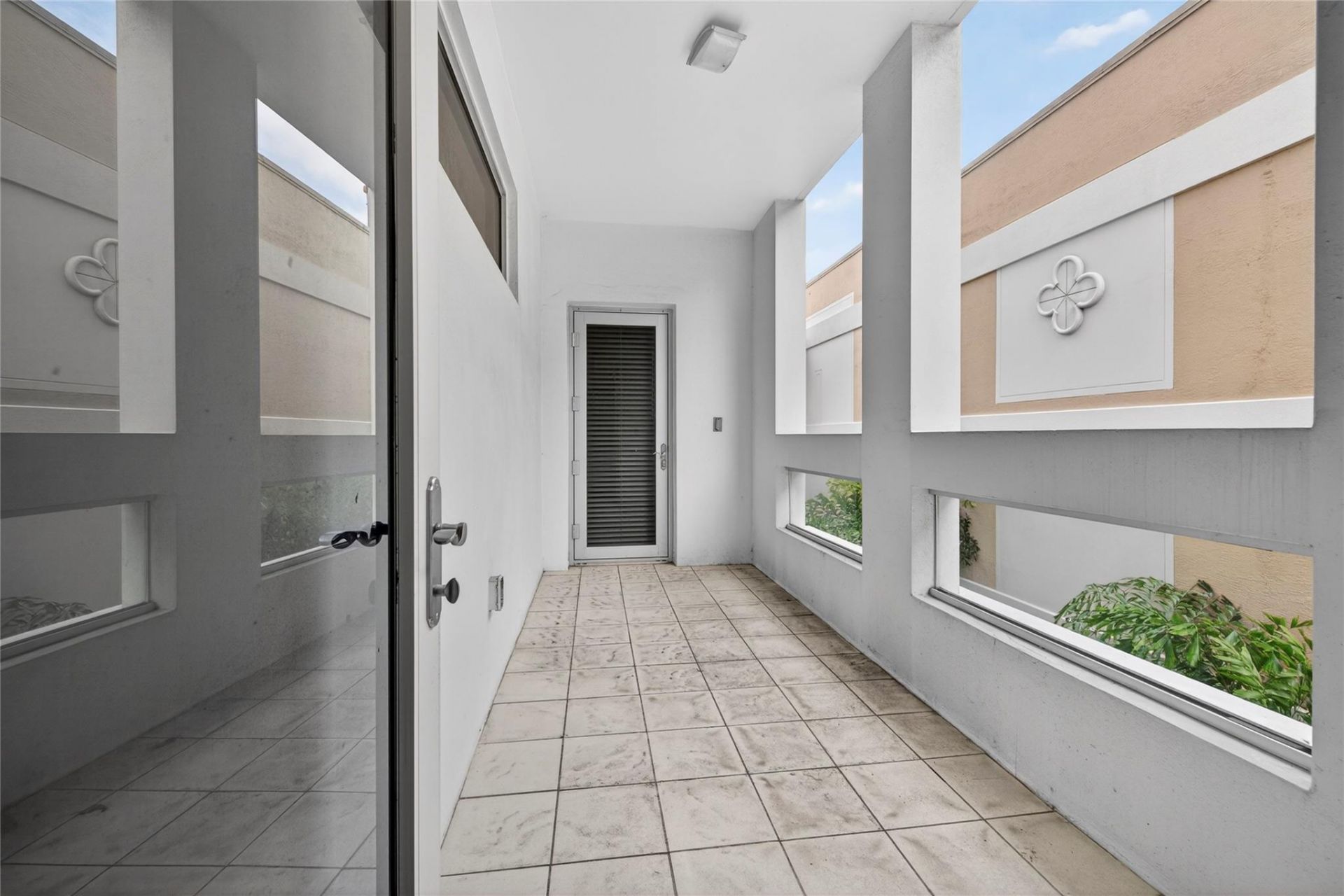 455 E Palmetto Park Road, Unit 2E, Boca Raton, FL 33432 Photo