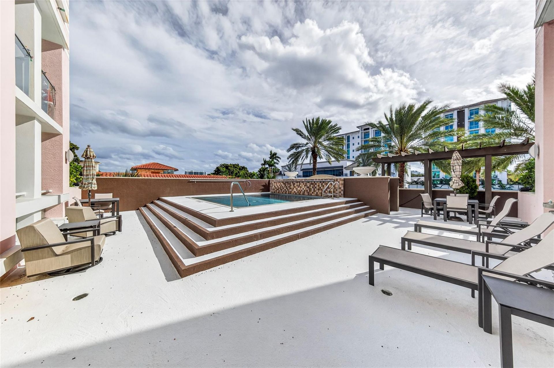 455 E Palmetto Park Road, Unit 2E, Boca Raton, FL 33432 Photo