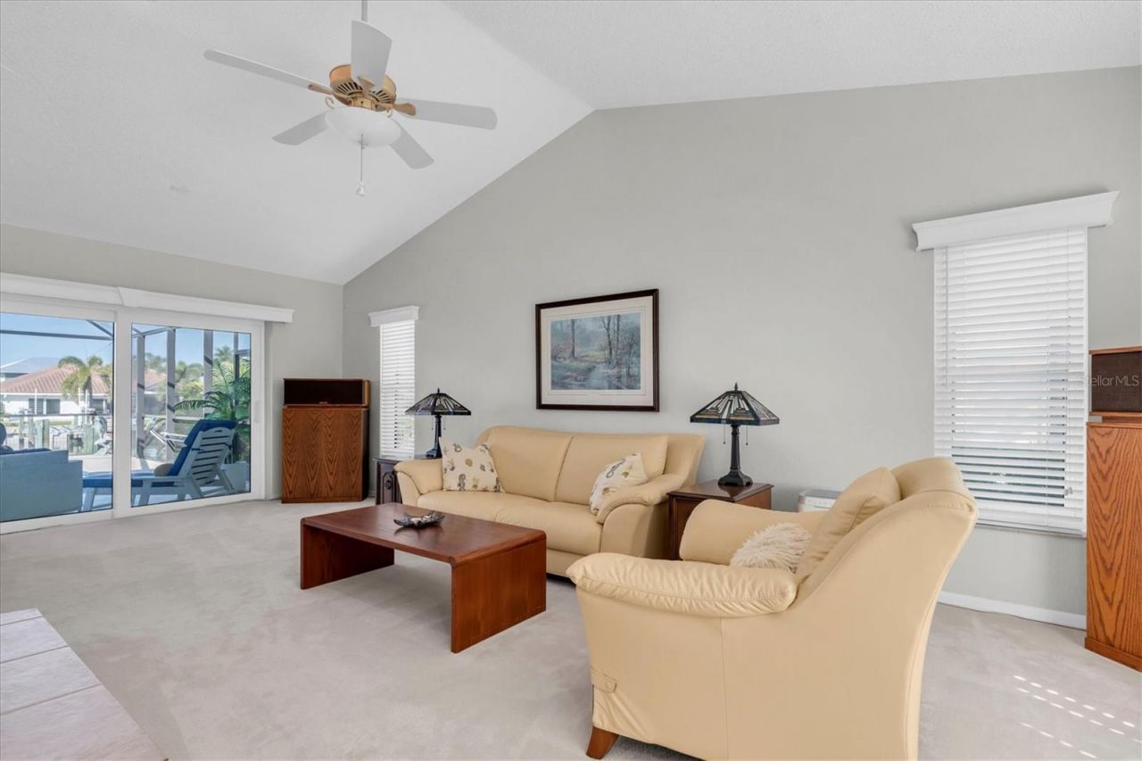 4961 61st Avenue S, Saint Petersburg, FL 33715 Photo