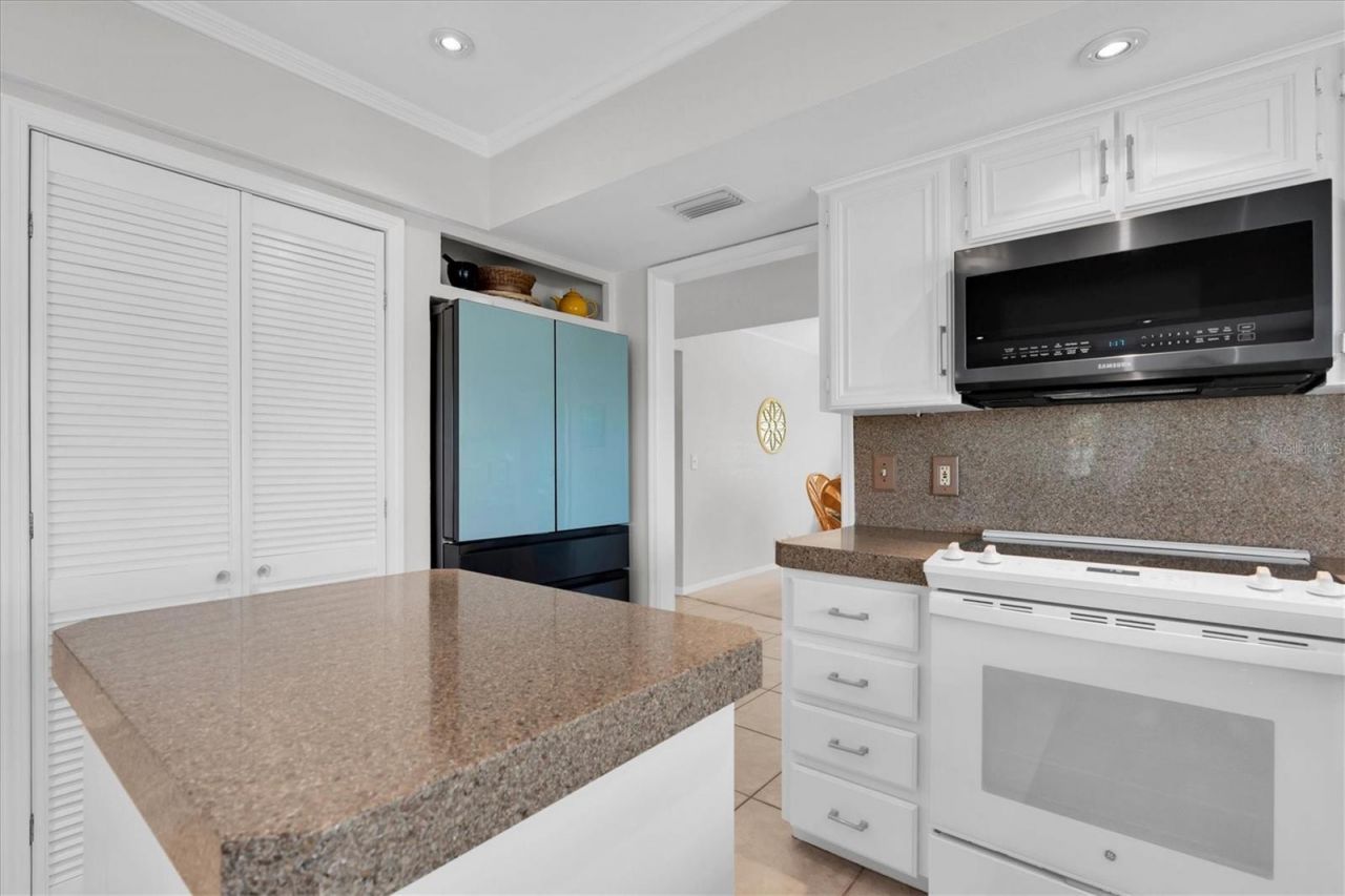 4961 61st Avenue S, Saint Petersburg, FL 33715 Photo