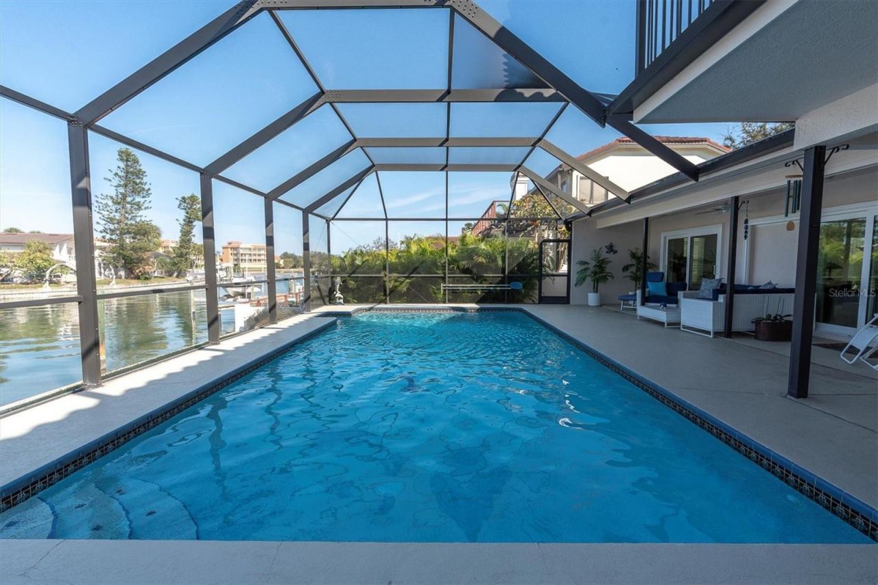 4961 61st Avenue S, Saint Petersburg, FL 33715 Photo