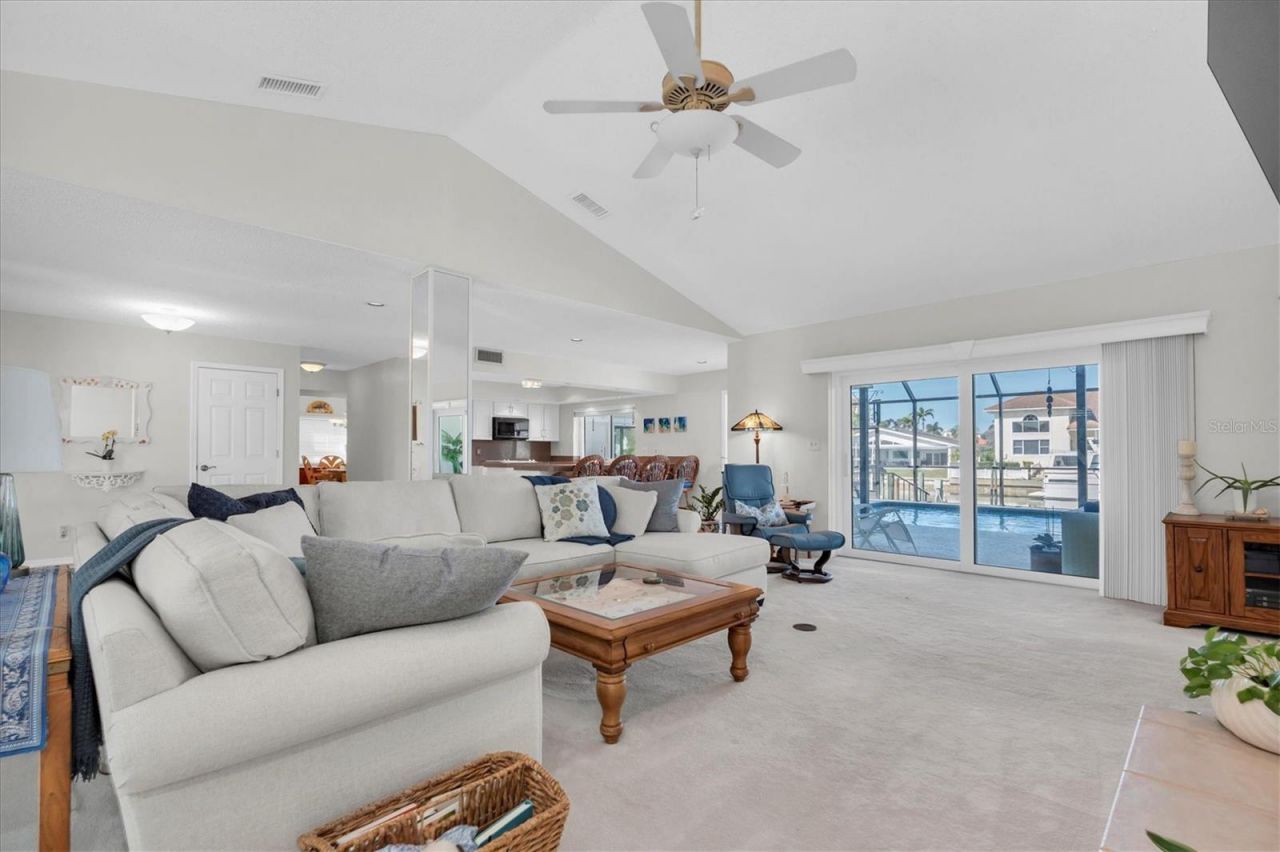 4961 61st Avenue S, Saint Petersburg, FL 33715 Photo