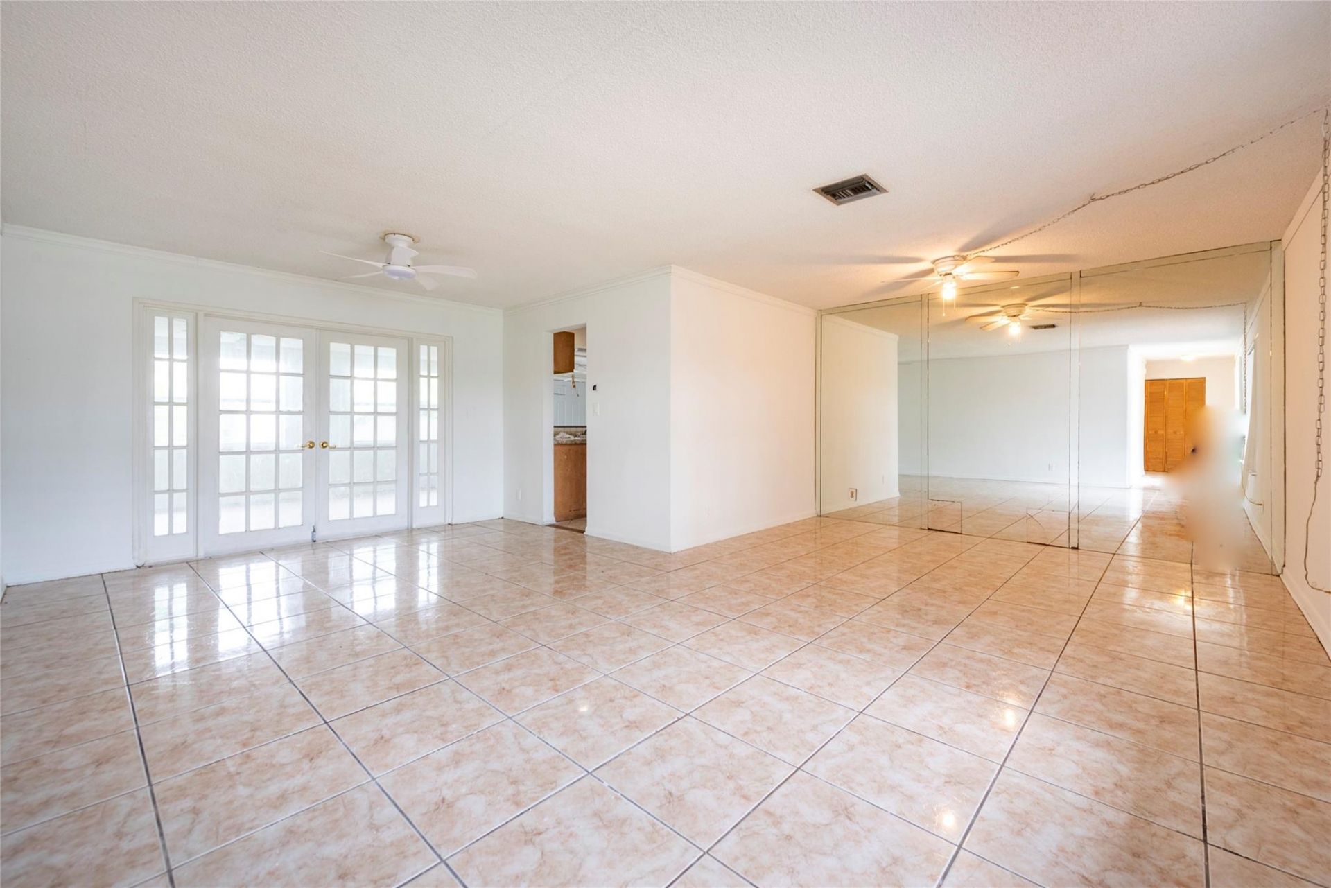 6425 Royal Palm Boulevard, Margate, FL 33063 Photo