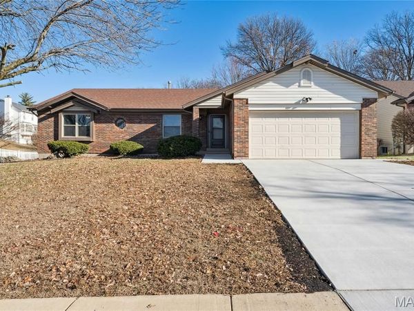 3705 Dax Lane, Bridgeton, MO 63044