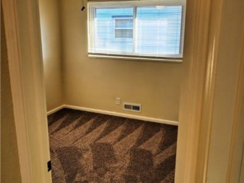 6302 W 54th Street, Parma, OH 44129 Photo 18