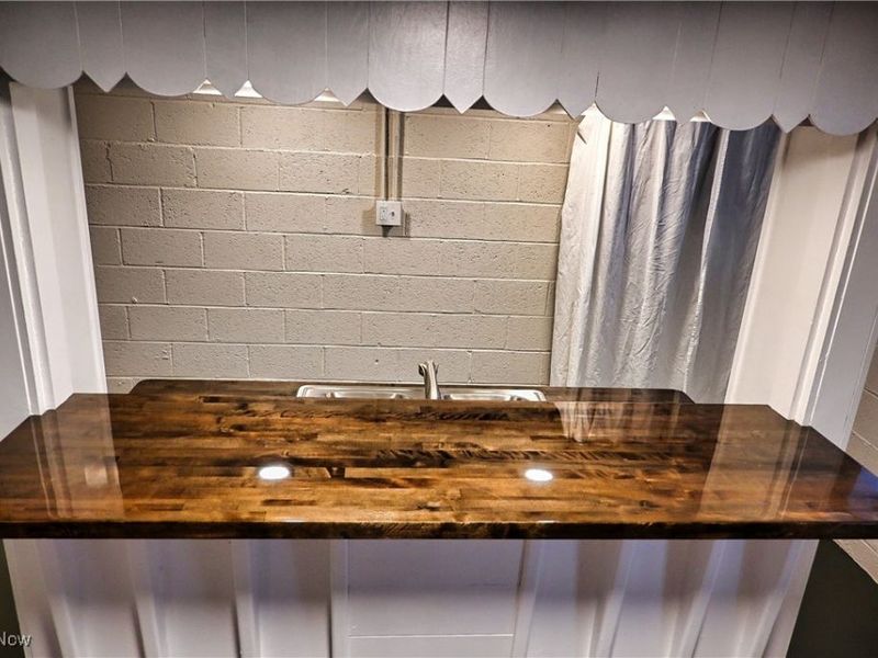 6302 W 54th Street, Parma, OH 44129 Photo 24