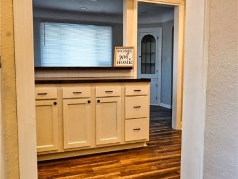 6302 W 54th Street, Parma, OH 44129 Photo 5