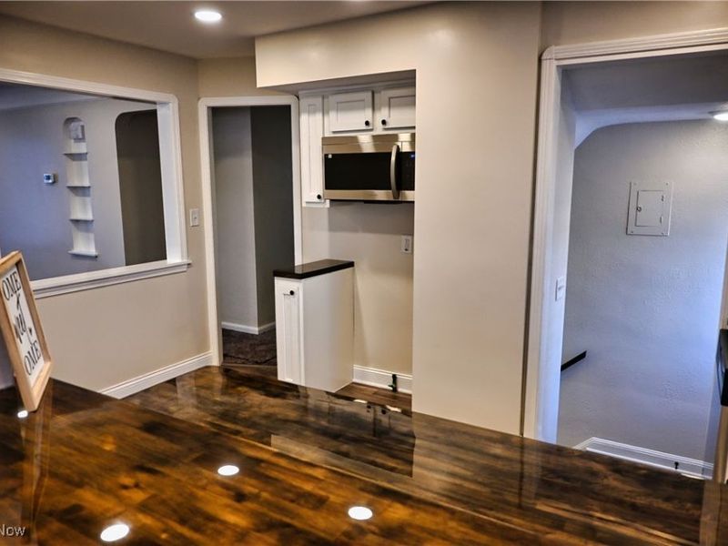 6302 W 54th Street, Parma, OH 44129 Photo 9