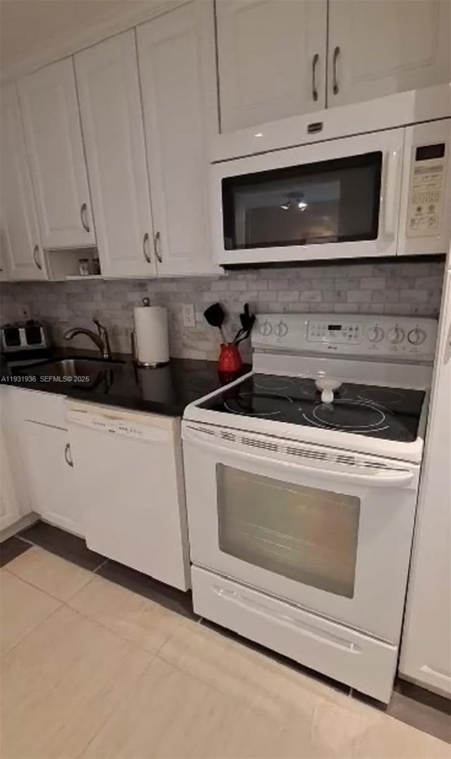 3774 Inverrary Blvd, Unit 103P, Lauderhill, FL 33319 Photo