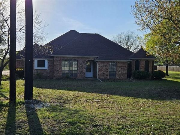 621 New Hope Road E, New Hope, TX 75071