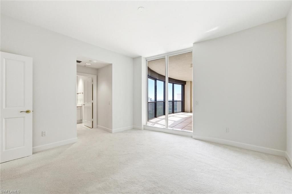 8665 Bay Colony Dr, Unit PH 2003, Naples, FL 34108 Photo