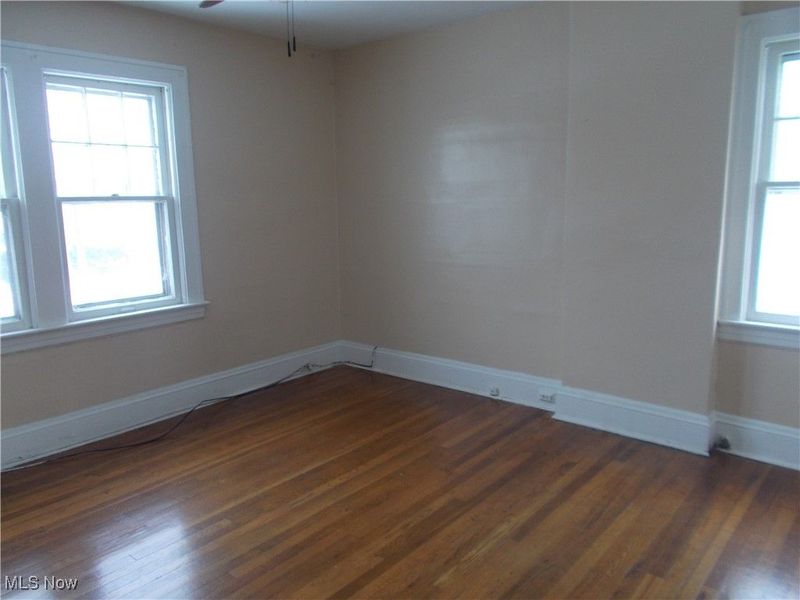 1146 Cleveland Heights Boulevard, Cleveland Heights, OH 44121 Photo 6