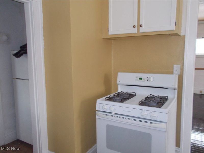 1146 Cleveland Heights Boulevard, Cleveland Heights, OH 44121 Photo 8