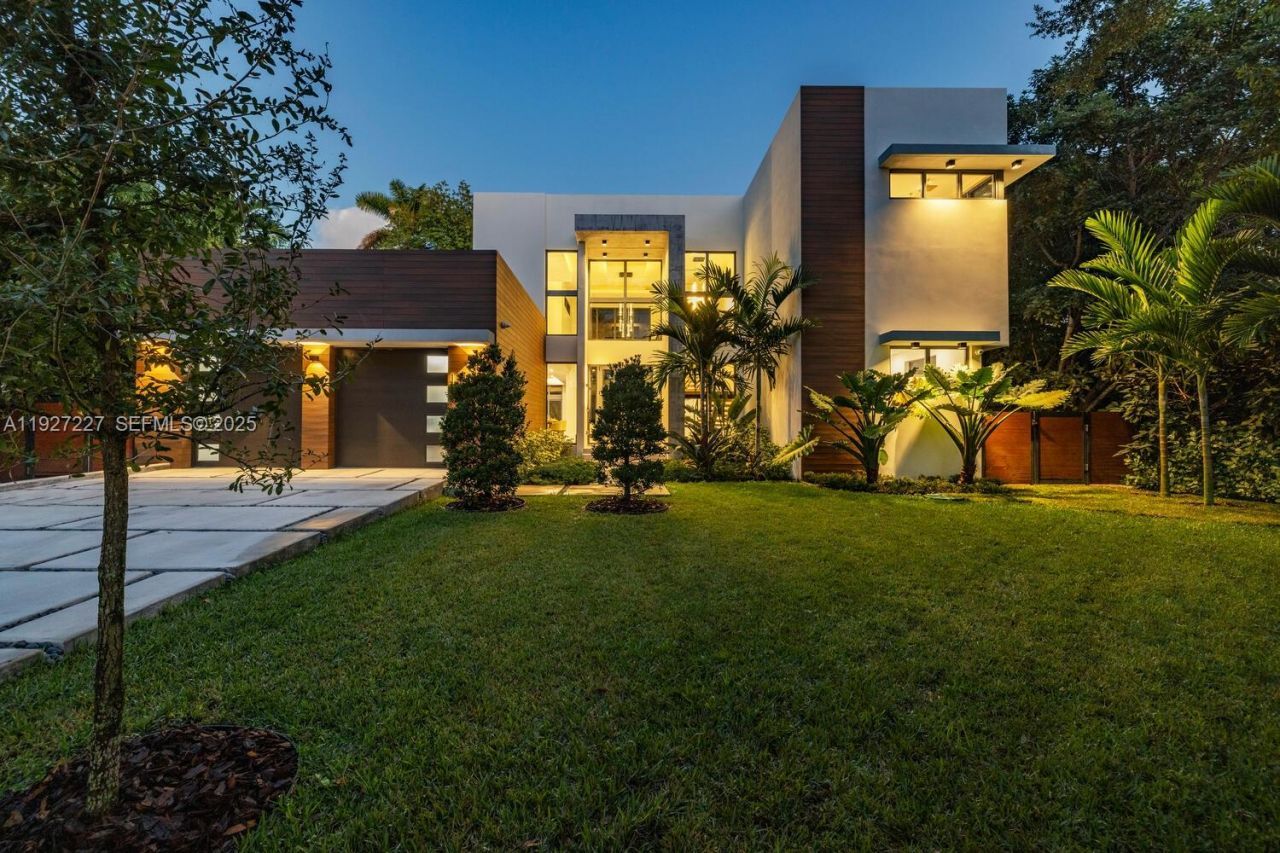 11143 NE 8th Ave, Biscayne Park, FL 33161 Photo