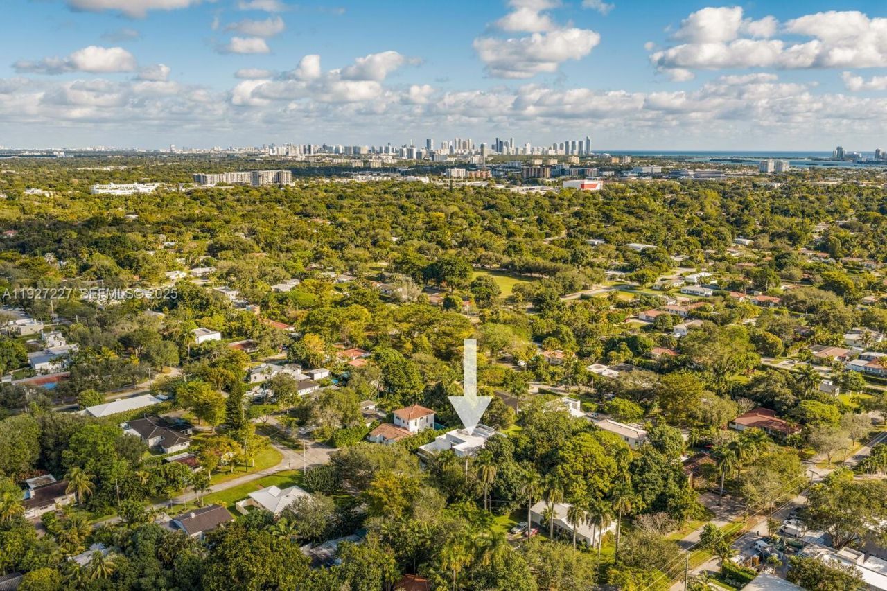 11143 NE 8th Ave, Biscayne Park, FL 33161 Photo