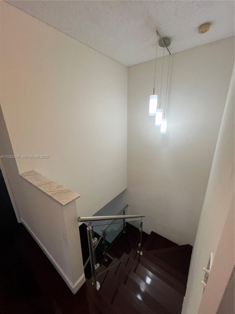 261 Navarre Ave, Unit A-4, Coral Gables, FL 33134 Photo