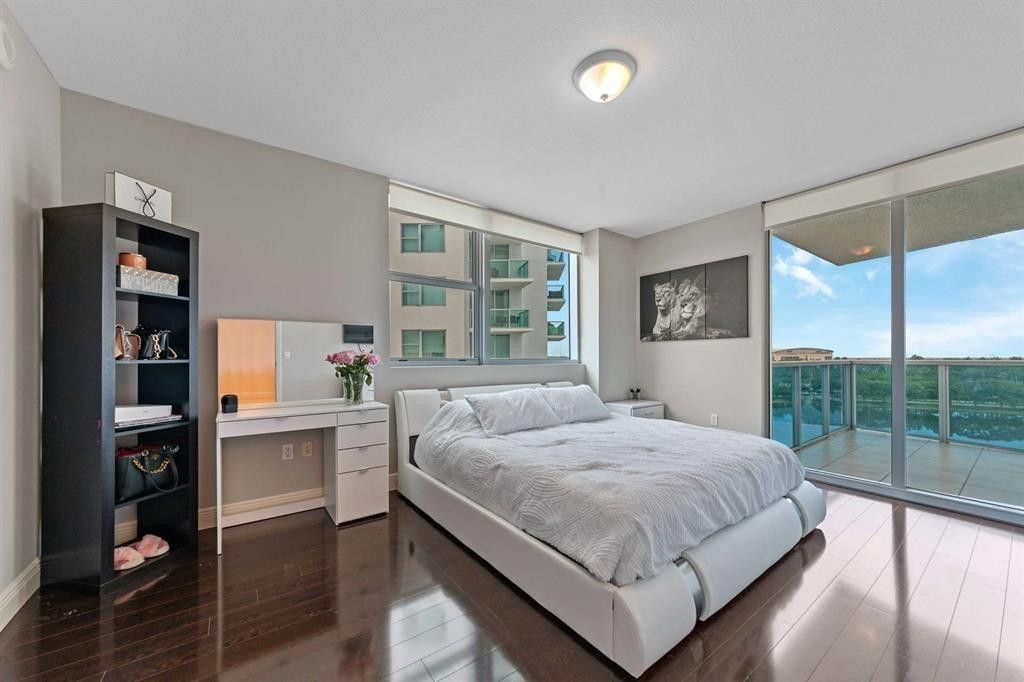 2641 N Flamingo Road, Unit 901N, Sunrise, FL 33323 Photo