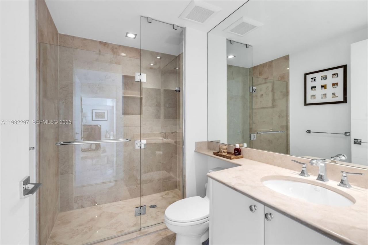 781 Crandon Blvd, Unit 801, Key Biscayne, FL 33149 Photo