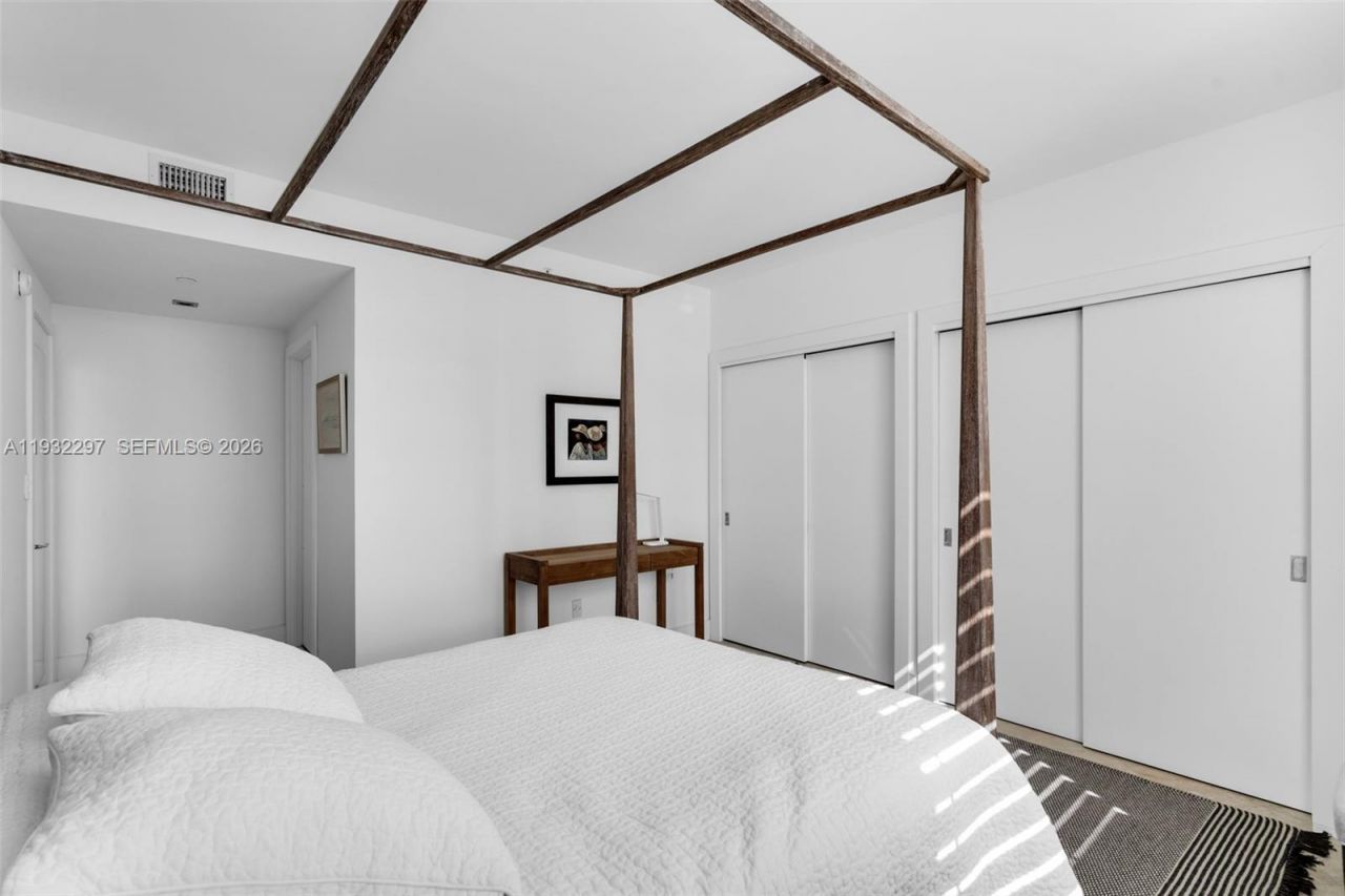 781 Crandon Blvd, Unit 801, Key Biscayne, FL 33149 Photo