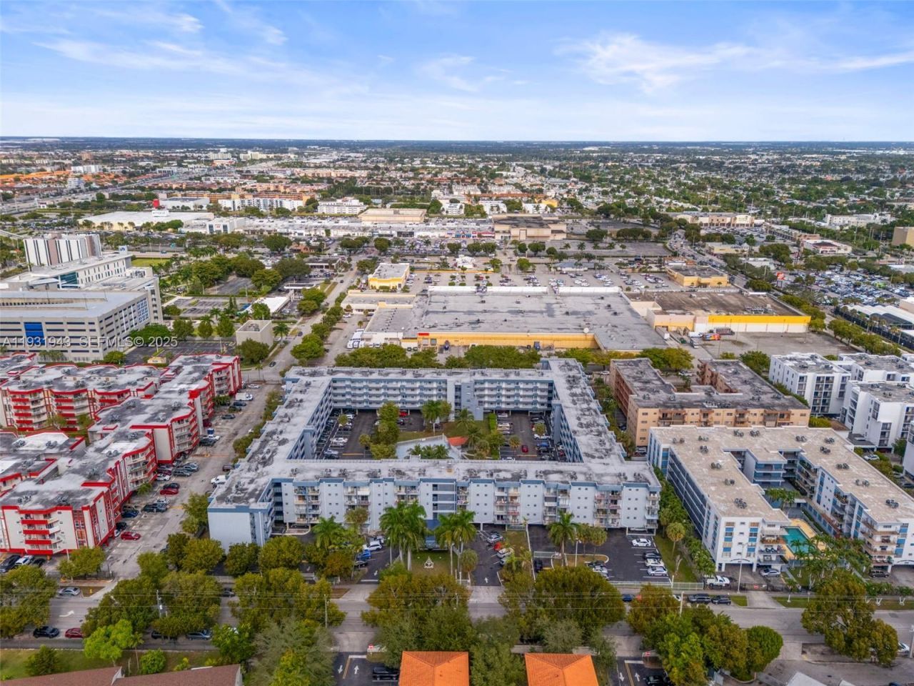 1655 W 44th Pl, Unit 448, Hialeah, FL 33012 Photo