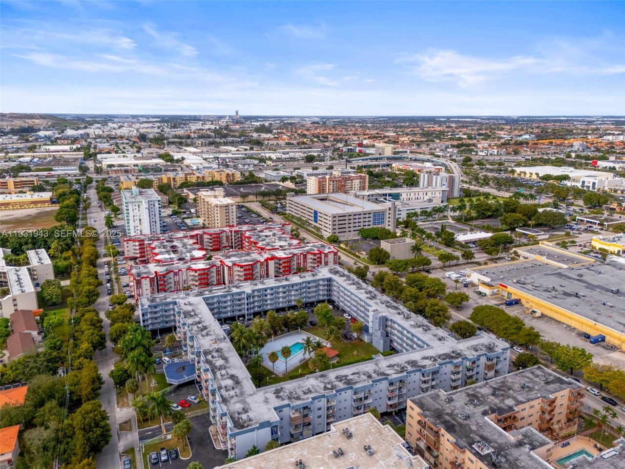 1655 W 44th Pl, Unit 448, Hialeah, FL 33012 Photo