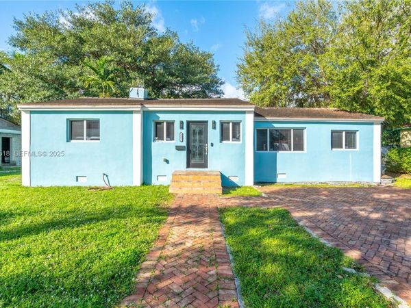 9402 NW 2nd Pl, Miami Shores, FL 33150