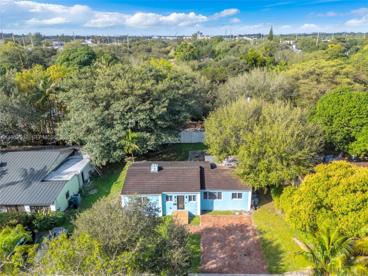 9402 NW 2nd Pl, Miami Shores, FL 33150 Photo