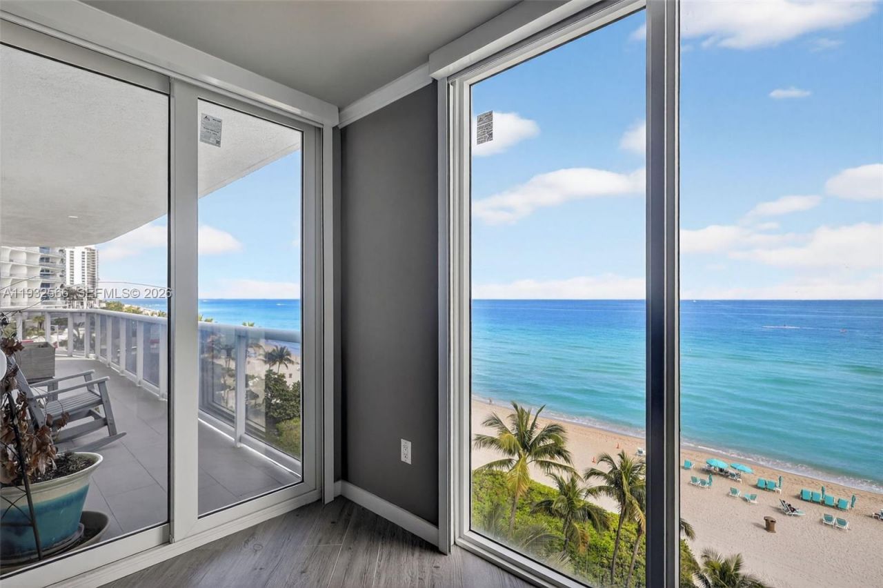 16711 Collins Ave, Unit 808, Sunny Isles Beach, FL 33160 Photo