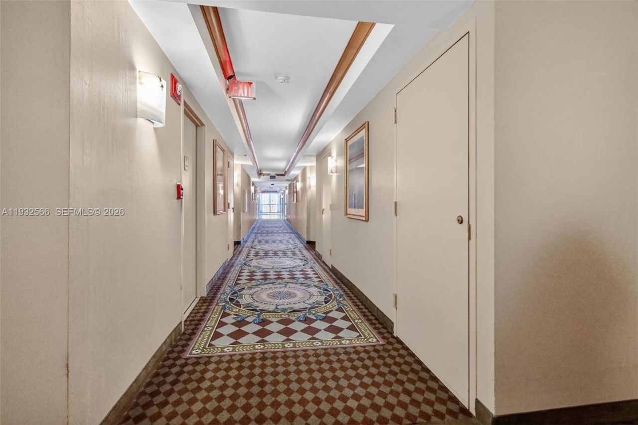 16711 Collins Ave, Unit 808, Sunny Isles Beach, FL 33160 Photo