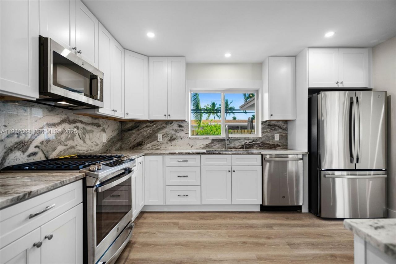 251 SE 7th St, Pompano Beach, FL 33060 Photo