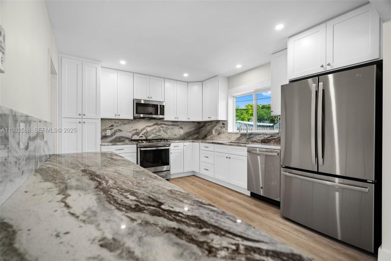 251 SE 7th St, Pompano Beach, FL 33060 Photo