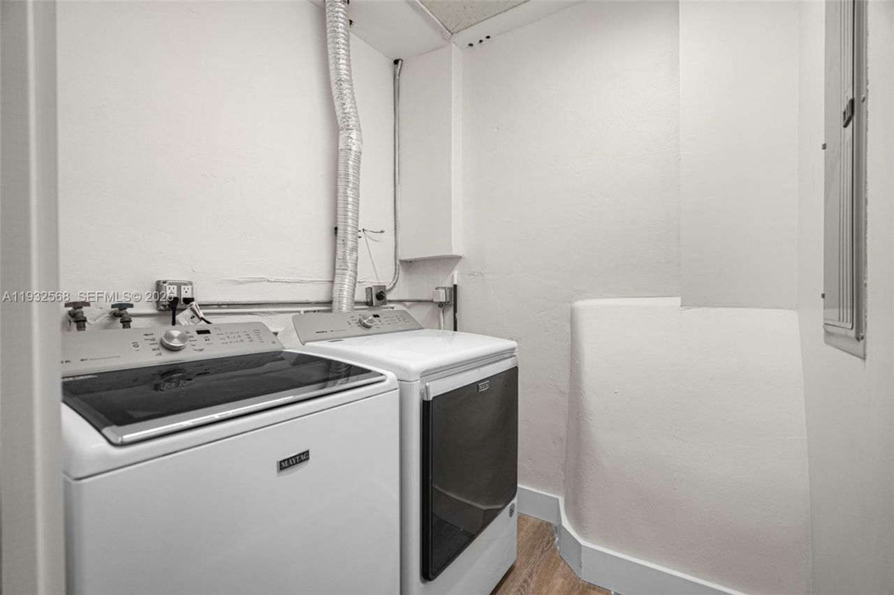 251 SE 7th St, Pompano Beach, FL 33060 Photo