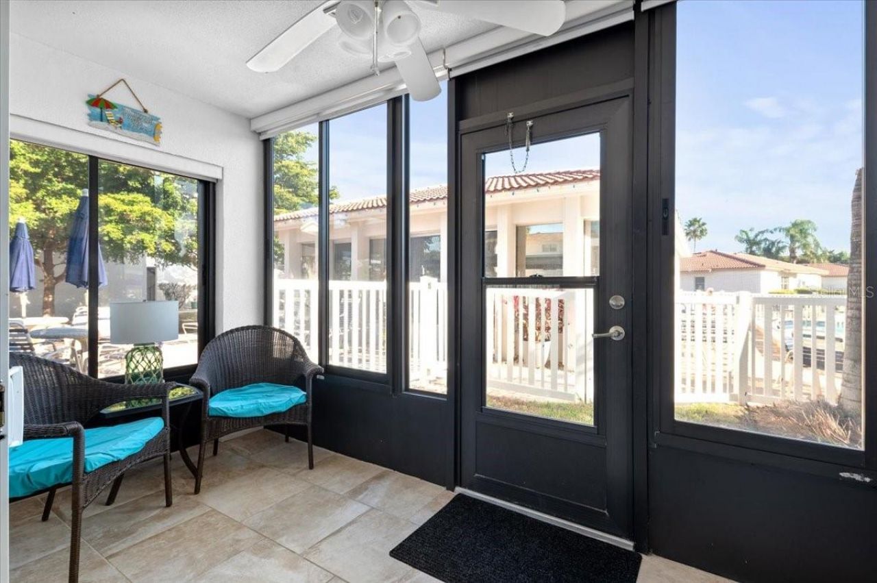 110 Vista Hermosa Circle, Unit 106B, Sarasota, FL 34242 Photo