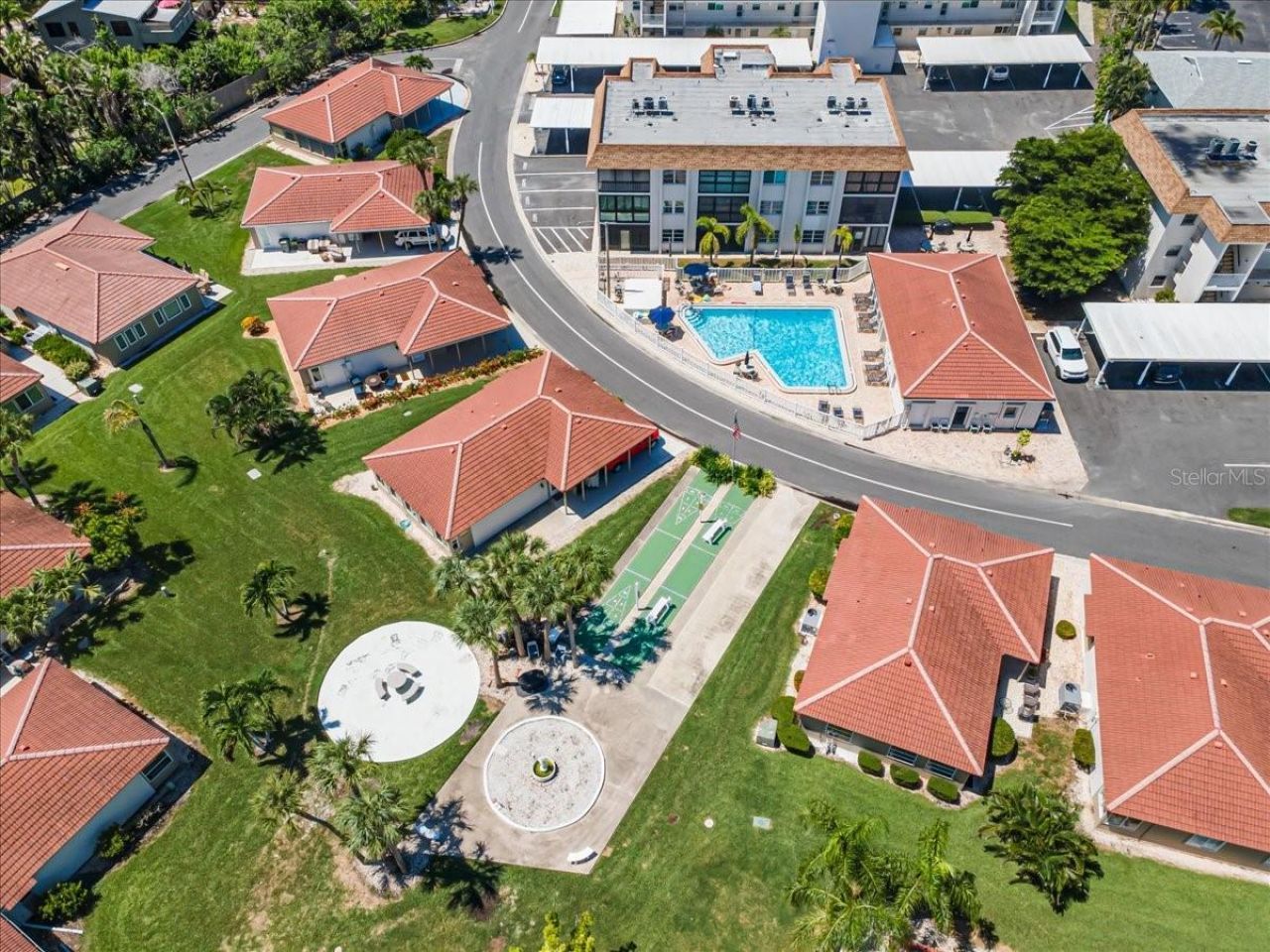 110 Vista Hermosa Circle, Unit 106B, Sarasota, FL 34242 Photo