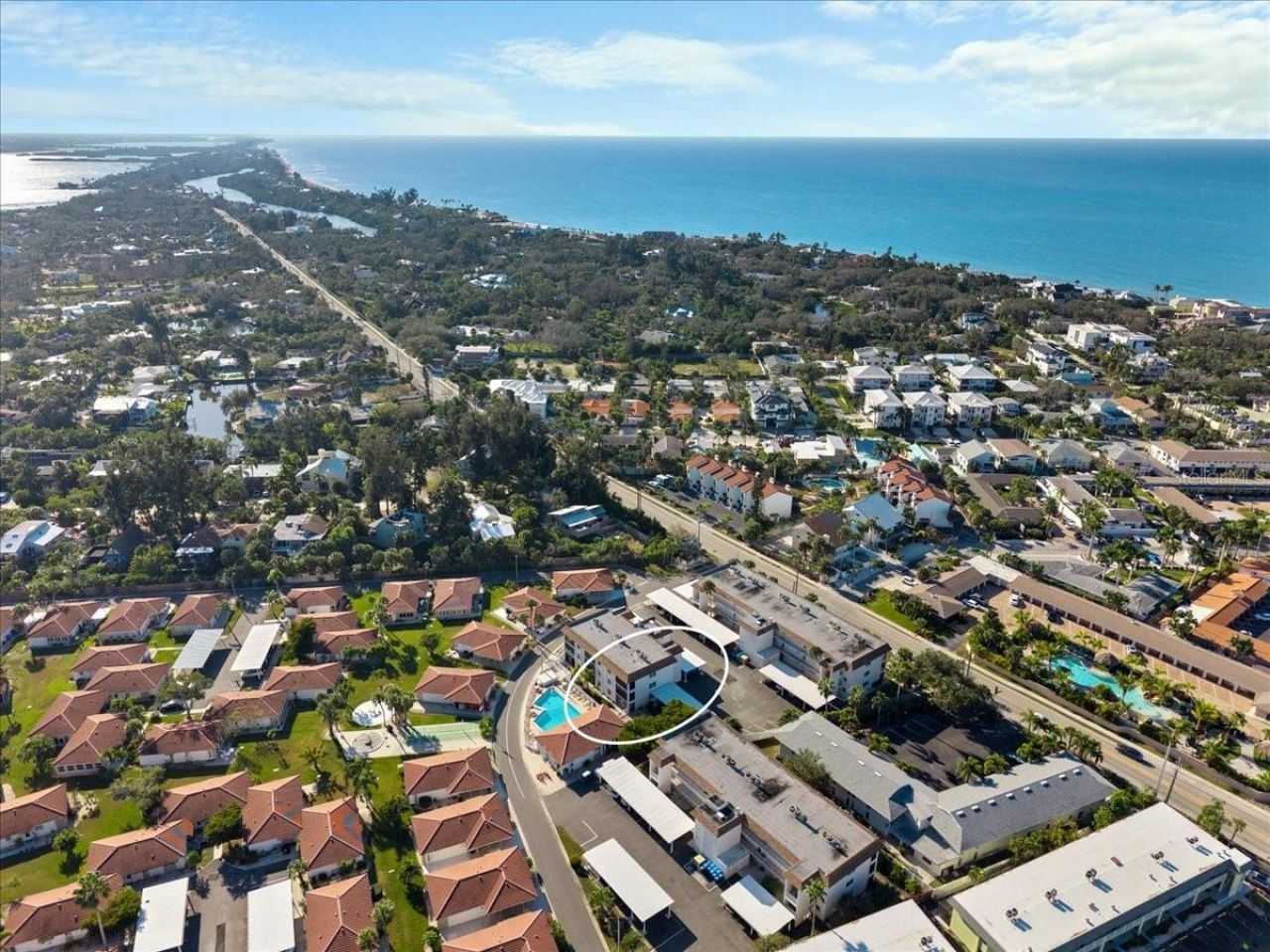 110 Vista Hermosa Circle, Unit 106B, Sarasota, FL 34242 Photo