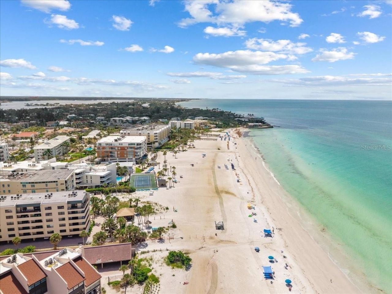 110 Vista Hermosa Circle, Unit 106B, Sarasota, FL 34242 Photo